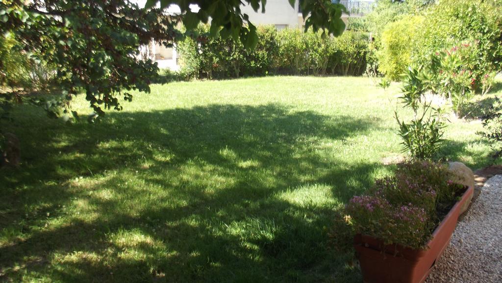 B&B Reillys Монтекаротто Экстерьер фото